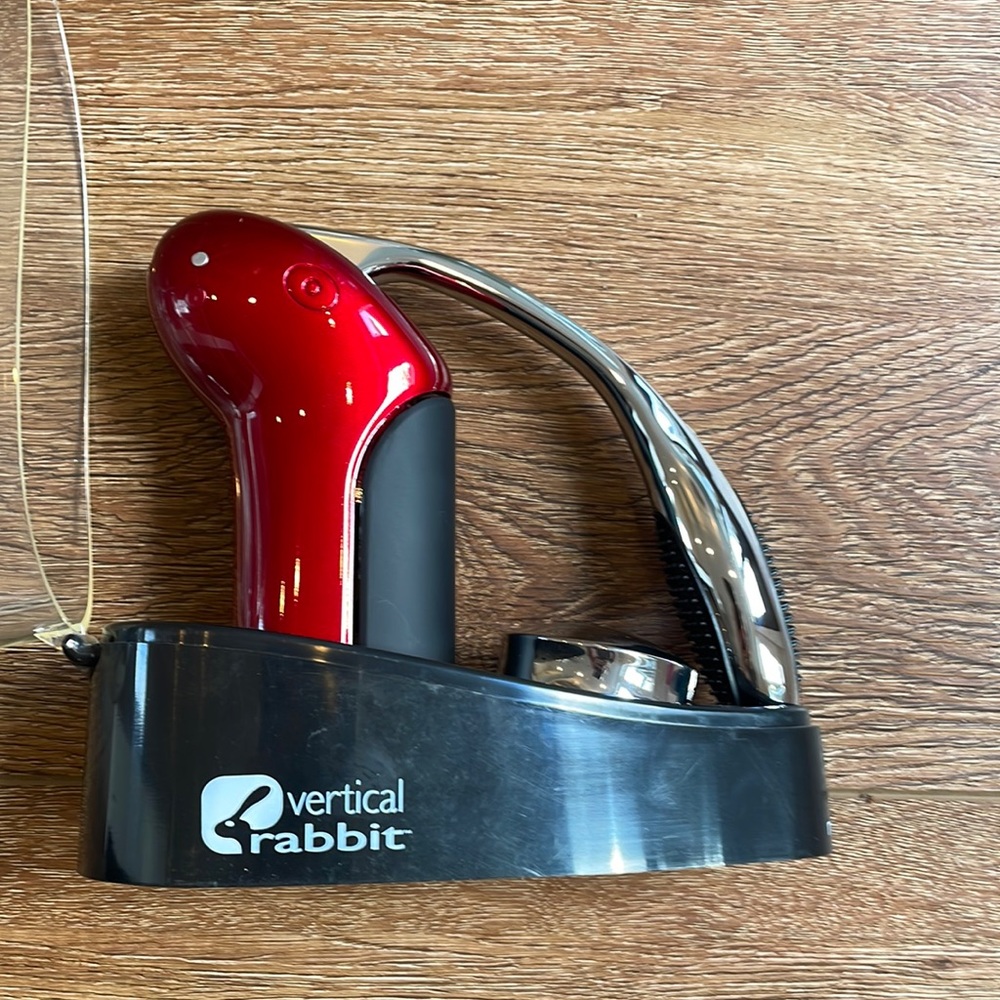 Rabbit Vertical Wine Opener